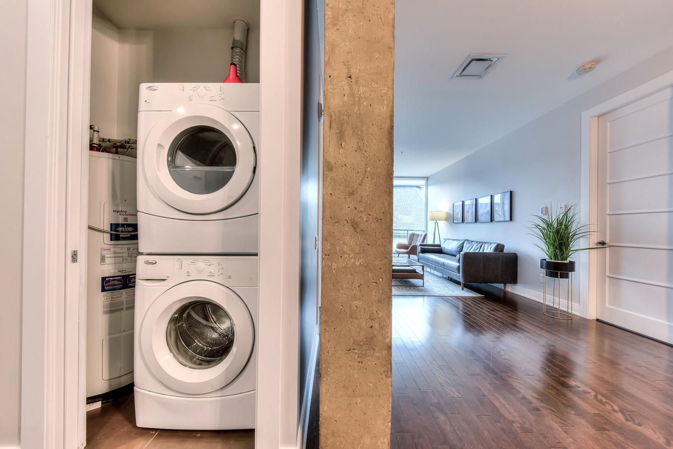 Laundry room - 606-2480 Rue Des Nations, Montréal (Saint-Laurent), QC - Indoor Photo Showing Laundry Room