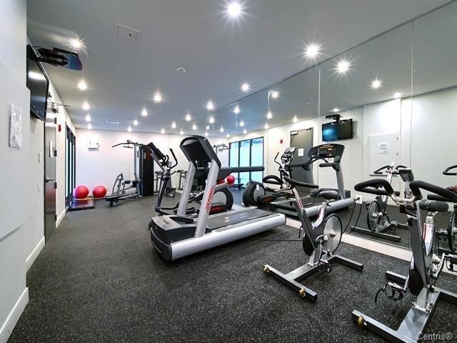 Exercise room - 606-2480 Rue Des Nations, Montréal (Saint-Laurent), QC - Indoor Photo Showing Gym Room