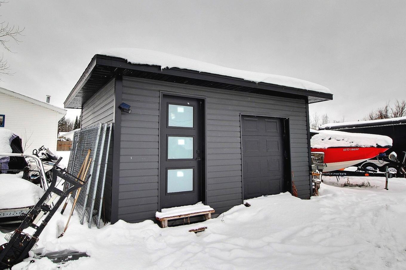 Remise - 270 Sent. Des Fougères, Val-D'Or, QC - Outdoor