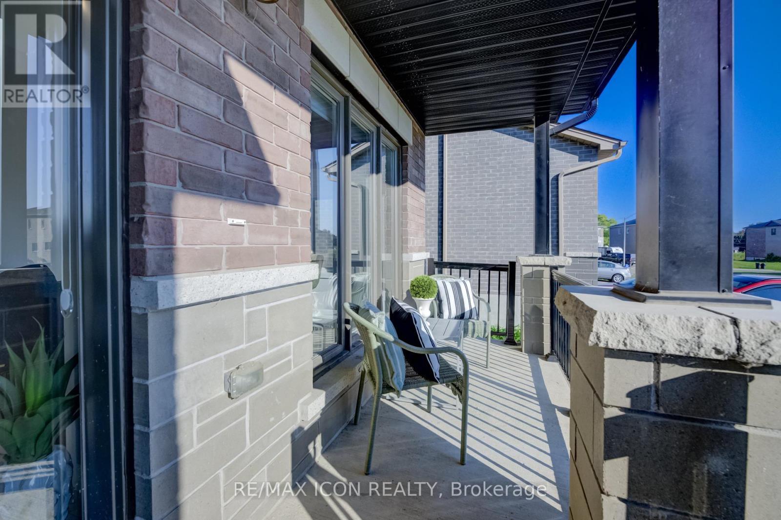 55 Tulip Crescent, Norfolk, ON - Outdoor With Exterior