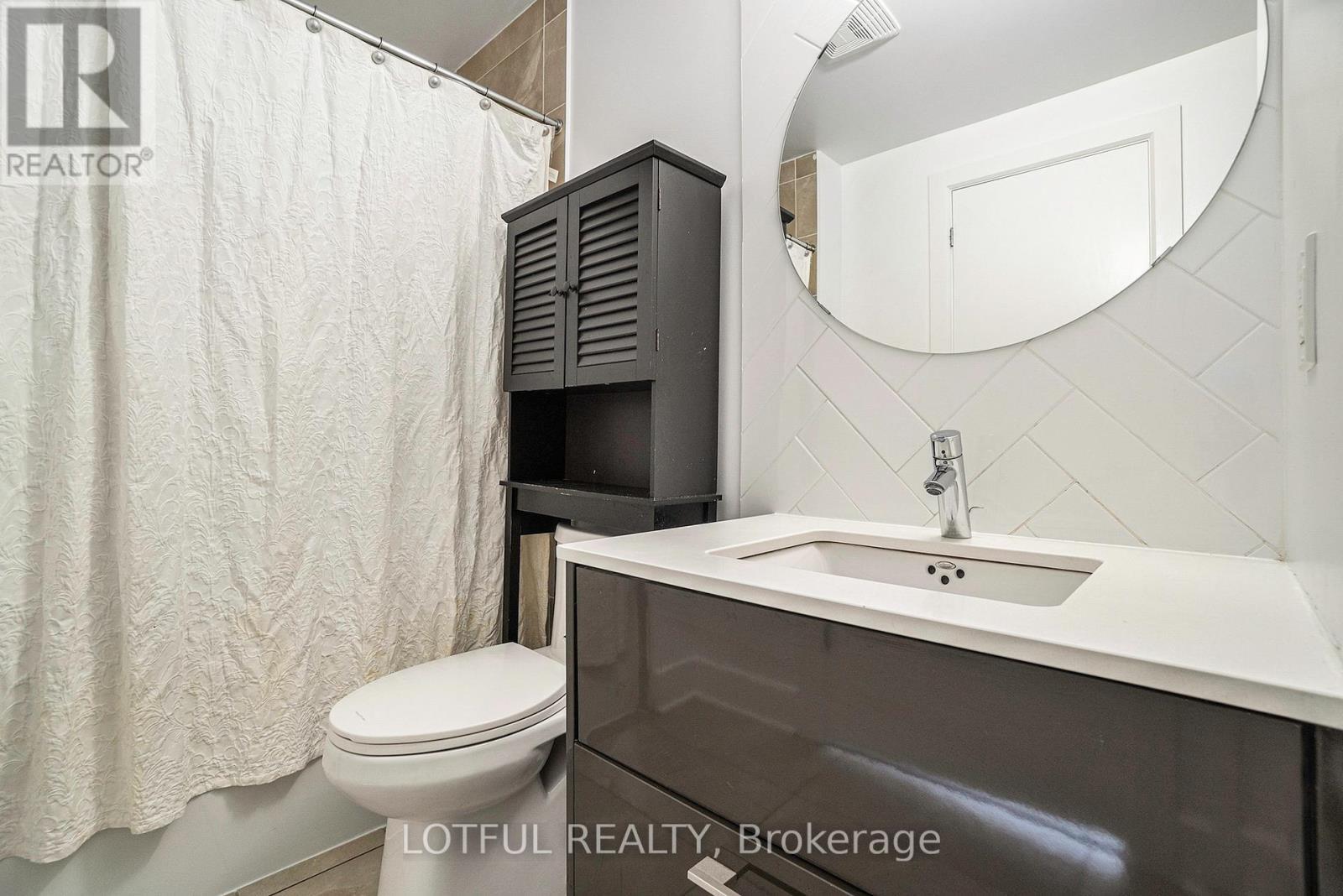 1705 - 255 Bay Street, Ottawa, ON - Indoor Photo Showing Bathroom