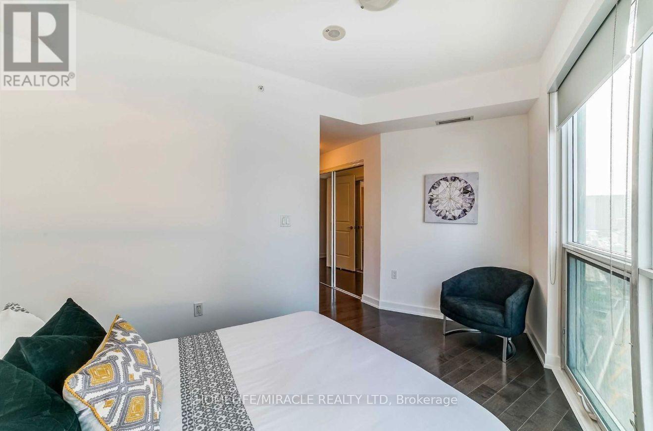 1604 - 1 The Esplanade, Toronto, ON - Indoor Photo Showing Bedroom