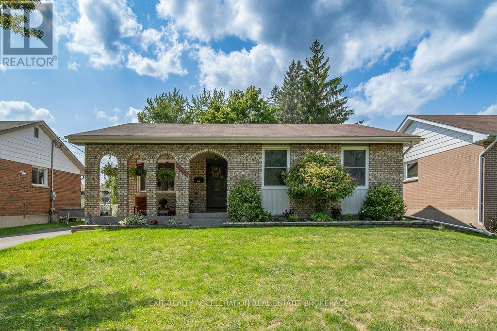 286 Barrett Boulevard, Greater Napanee (Greater Napanee), ON - Outdoor