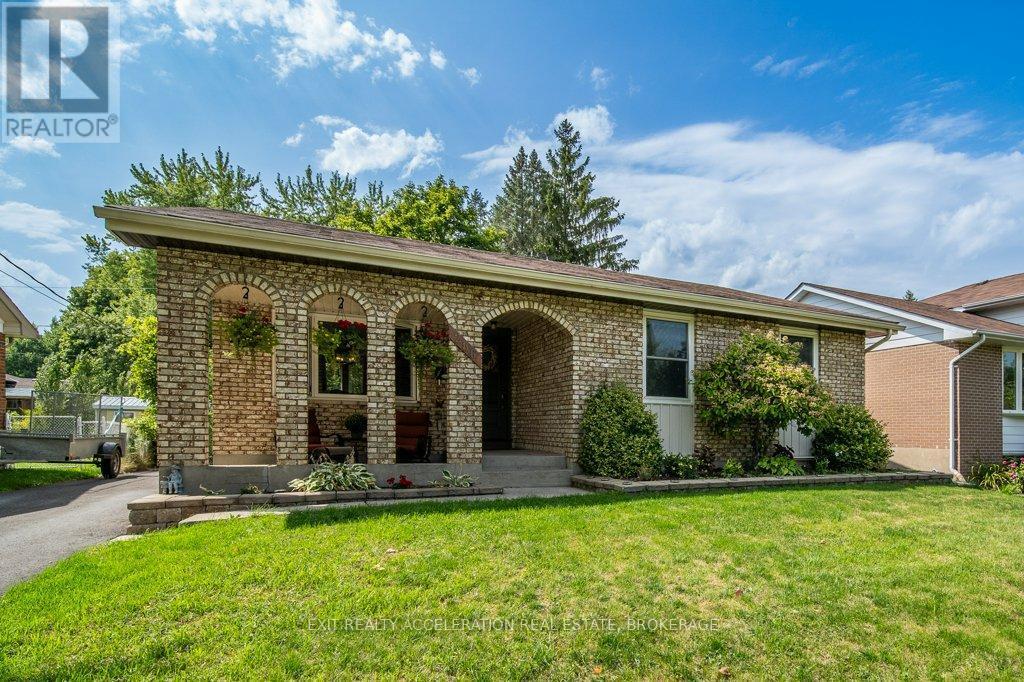 286 Barrett Boulevard, Greater Napanee (Greater Napanee), ON - Outdoor