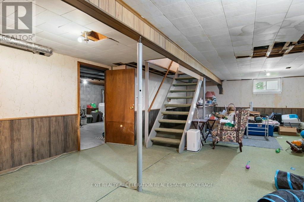 286 Barrett Boulevard, Greater Napanee (Greater Napanee), ON - Indoor Photo Showing Other Room