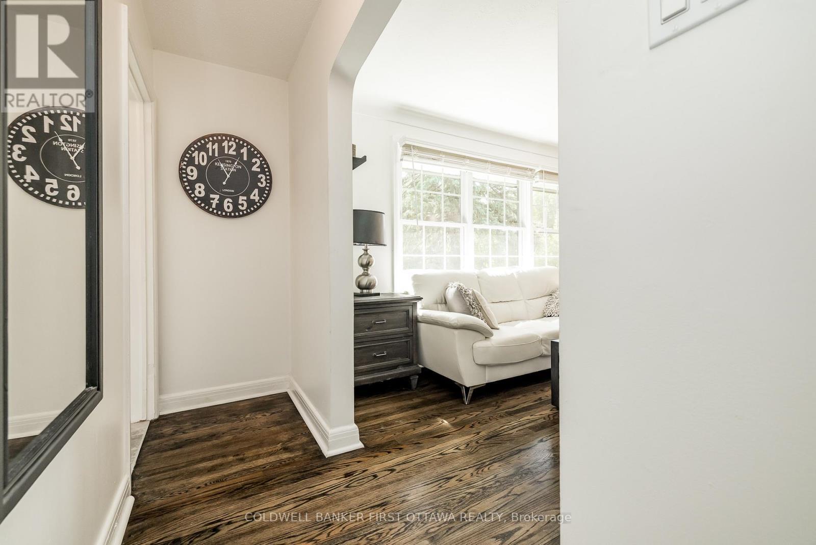 1 Porter Street, Ottawa, ON - Indoor Photo Showing Other Room