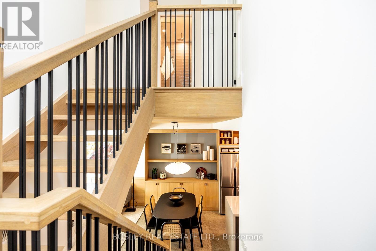 Unit 2 - 12- R Coleridge Avenue, Toronto, ON - Indoor Photo Showing Other Room