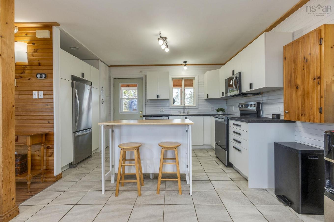 2741 Ostrea Lake Road, Musquodoboit Harbour, NS