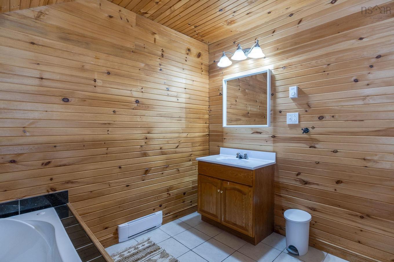 2741 Ostrea Lake Road, Musquodoboit Harbour, NS