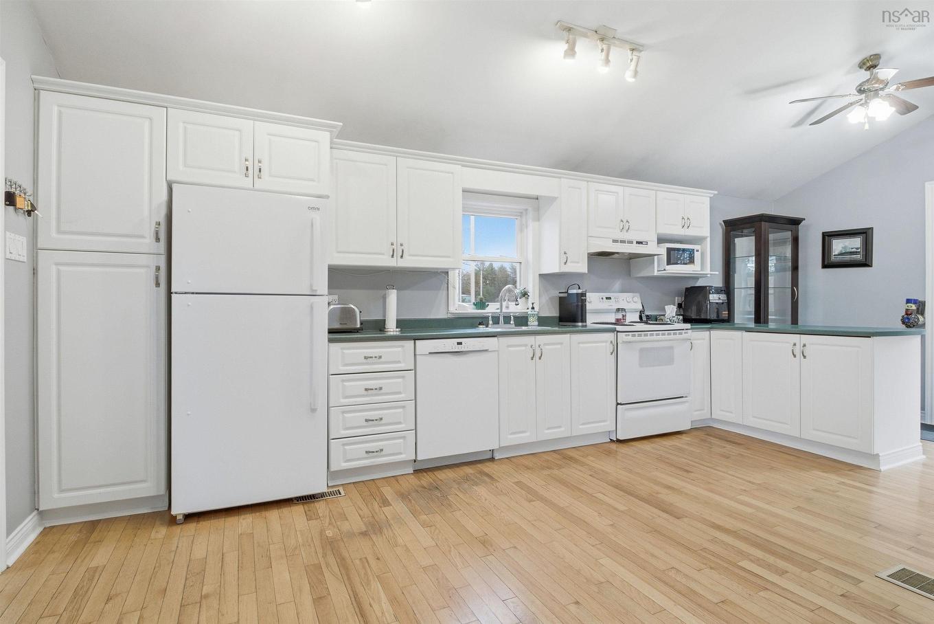 643 Highway 1, Mount Uniacke, NS