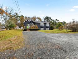 643 Highway 1 Mount Uniacke, NS B0N 1Z0