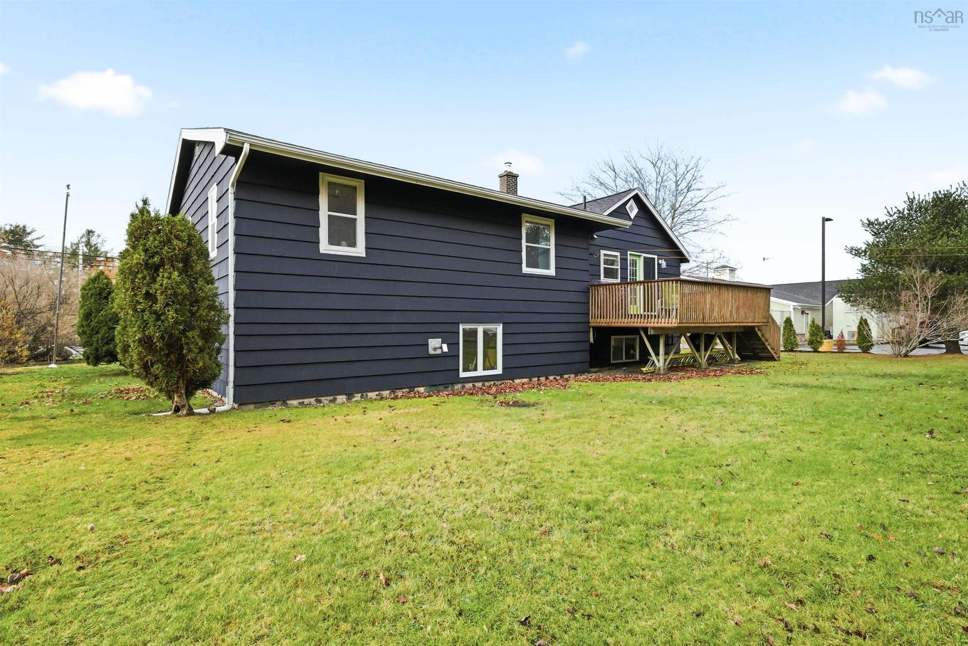 643 Highway 1, Mount Uniacke, NS
