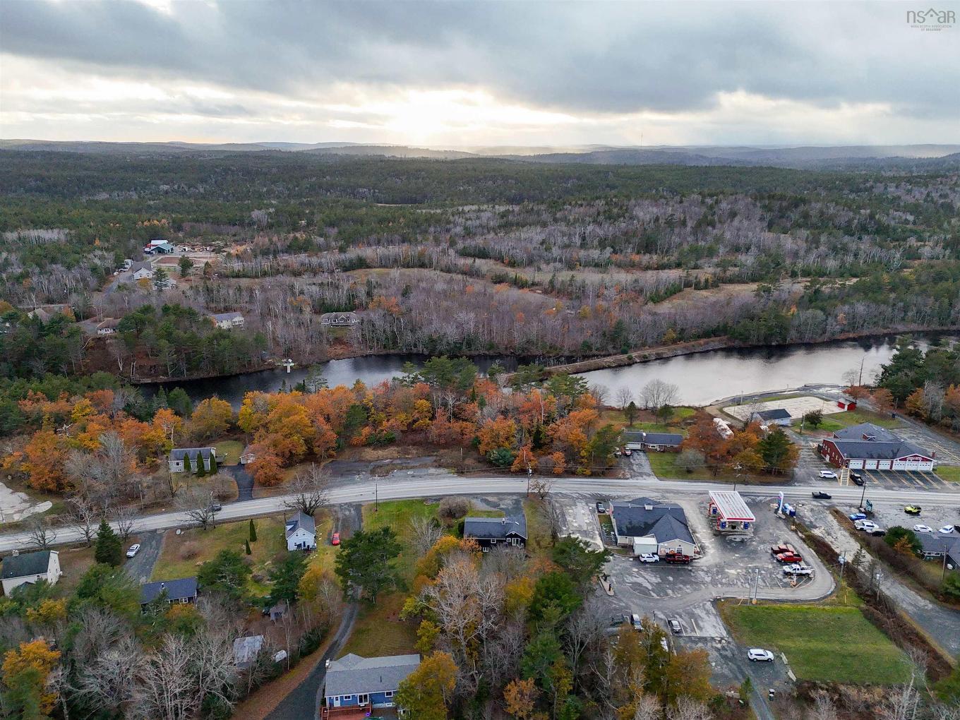 643 Highway 1, Mount Uniacke, NS