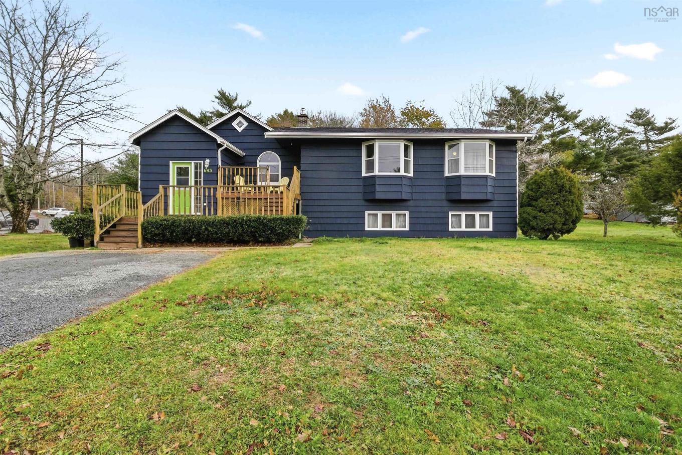 643 Highway 1, Mount Uniacke, NS