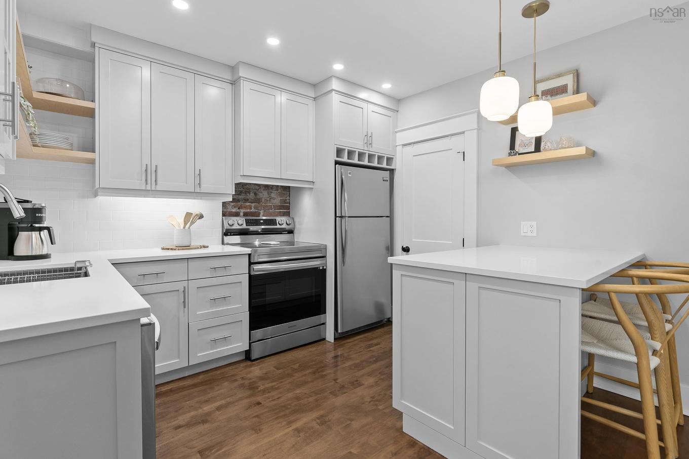 5544 Duffus Street, Halifax, NS