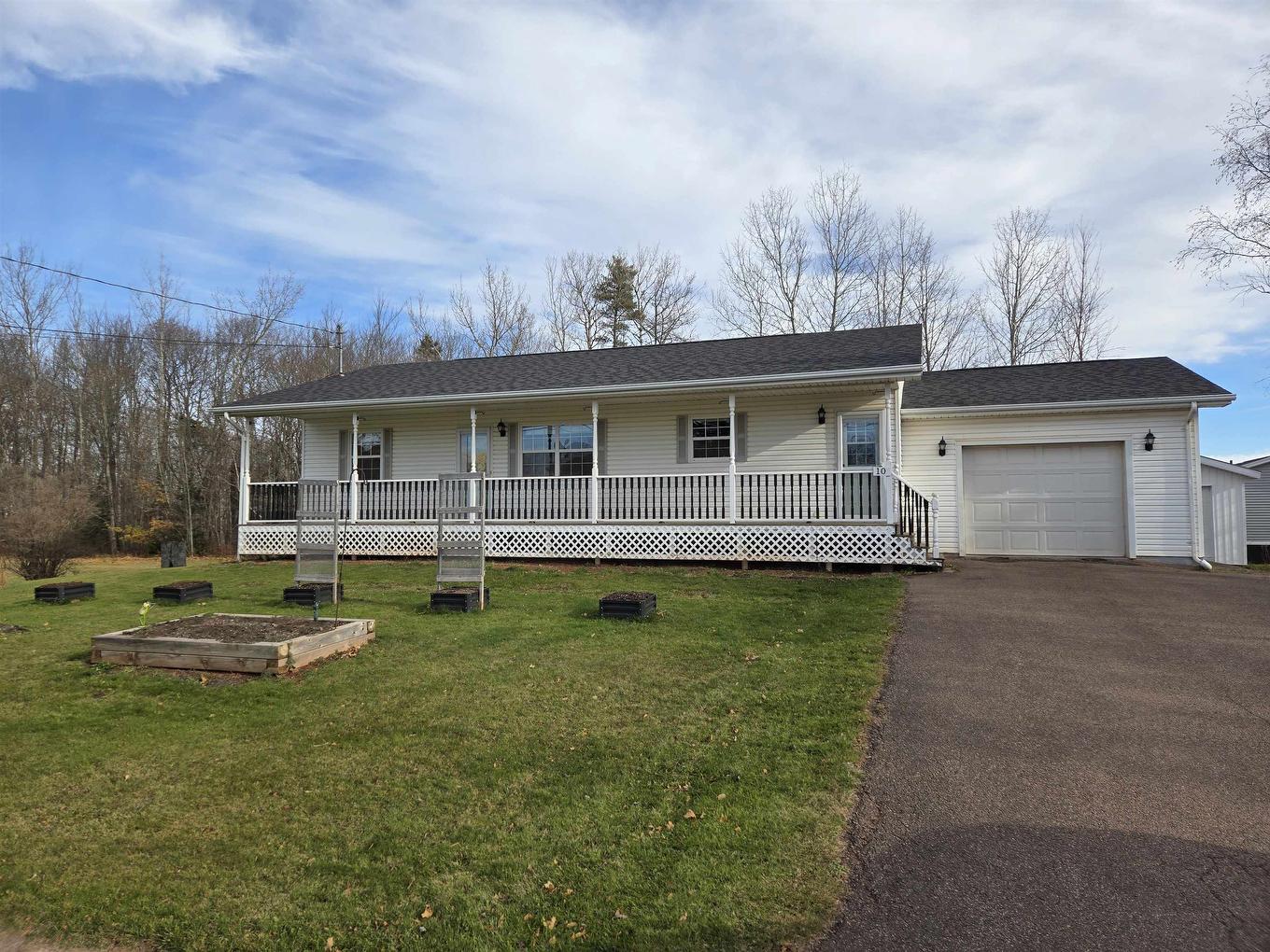 10 Jubilee Avenue, O'Leary, PE