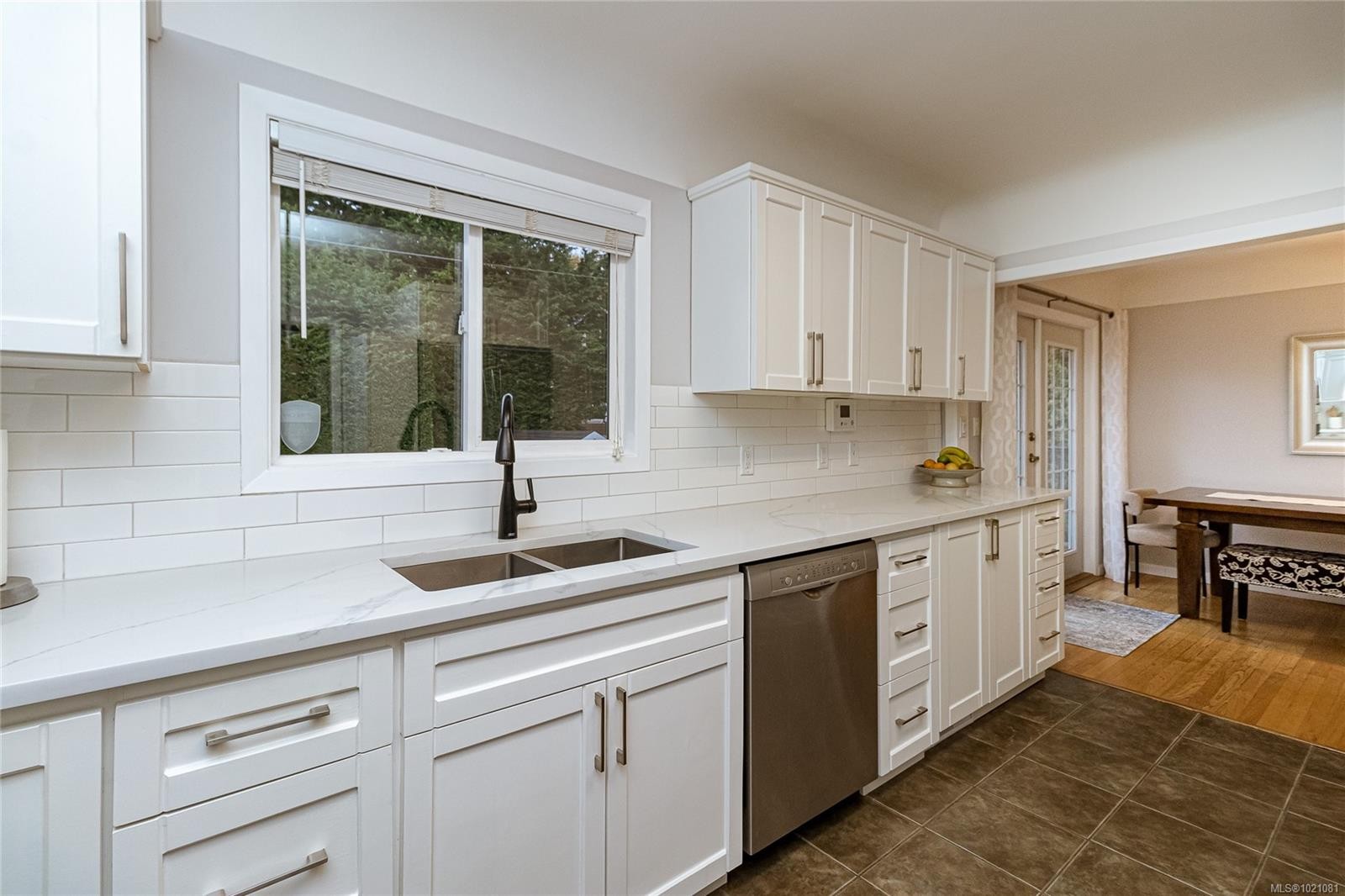 1743 Townley St, Saanich, BC