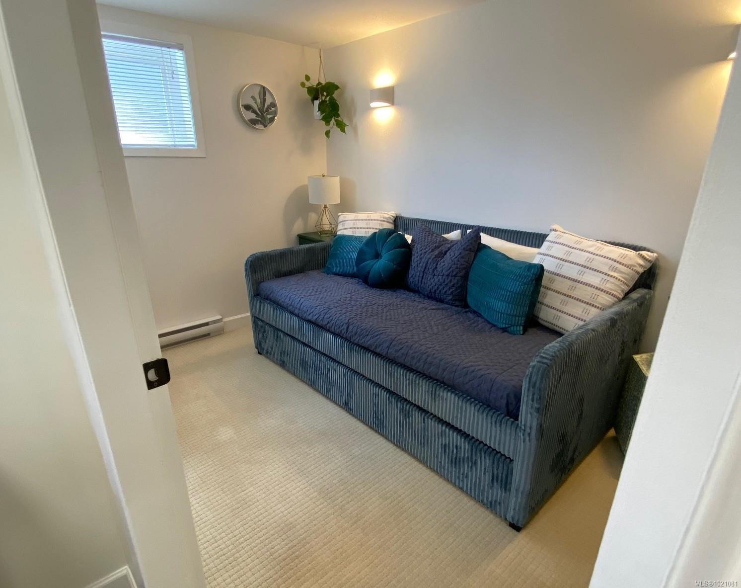 1743 Townley St, Saanich, BC