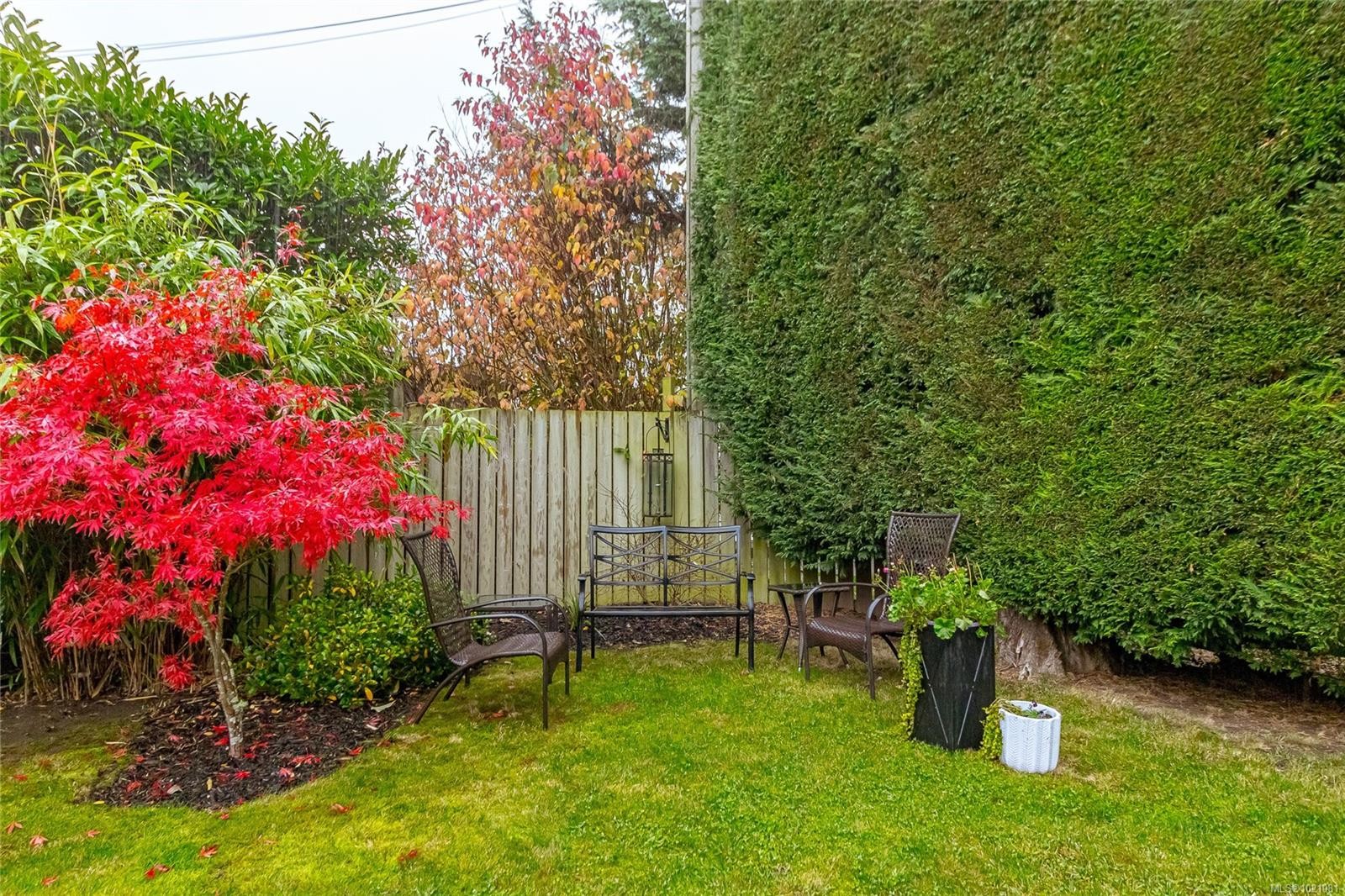 1743 Townley St, Saanich, BC