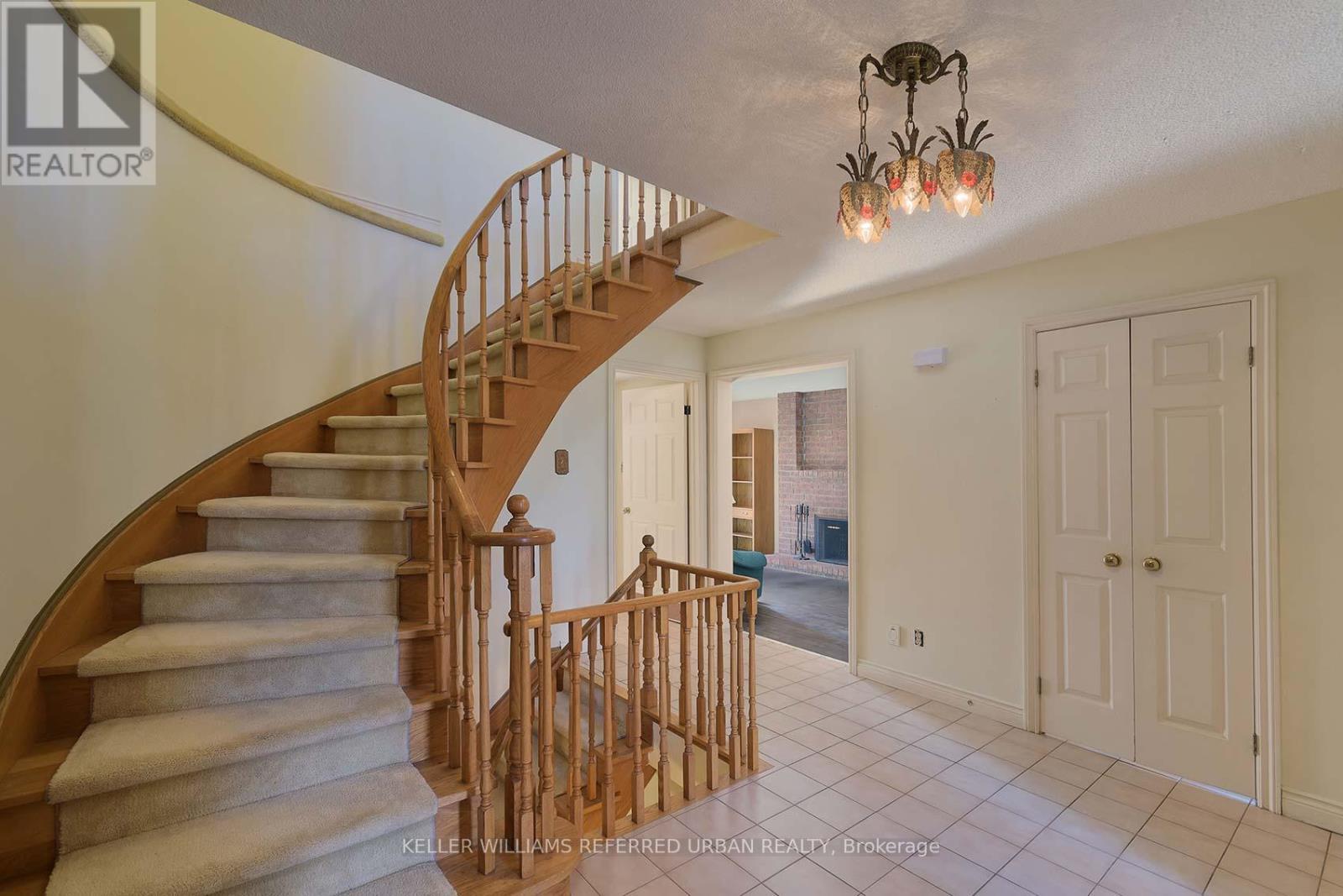 62 Devlin Place, Aurora, ON - Indoor Photo Showing Other Room