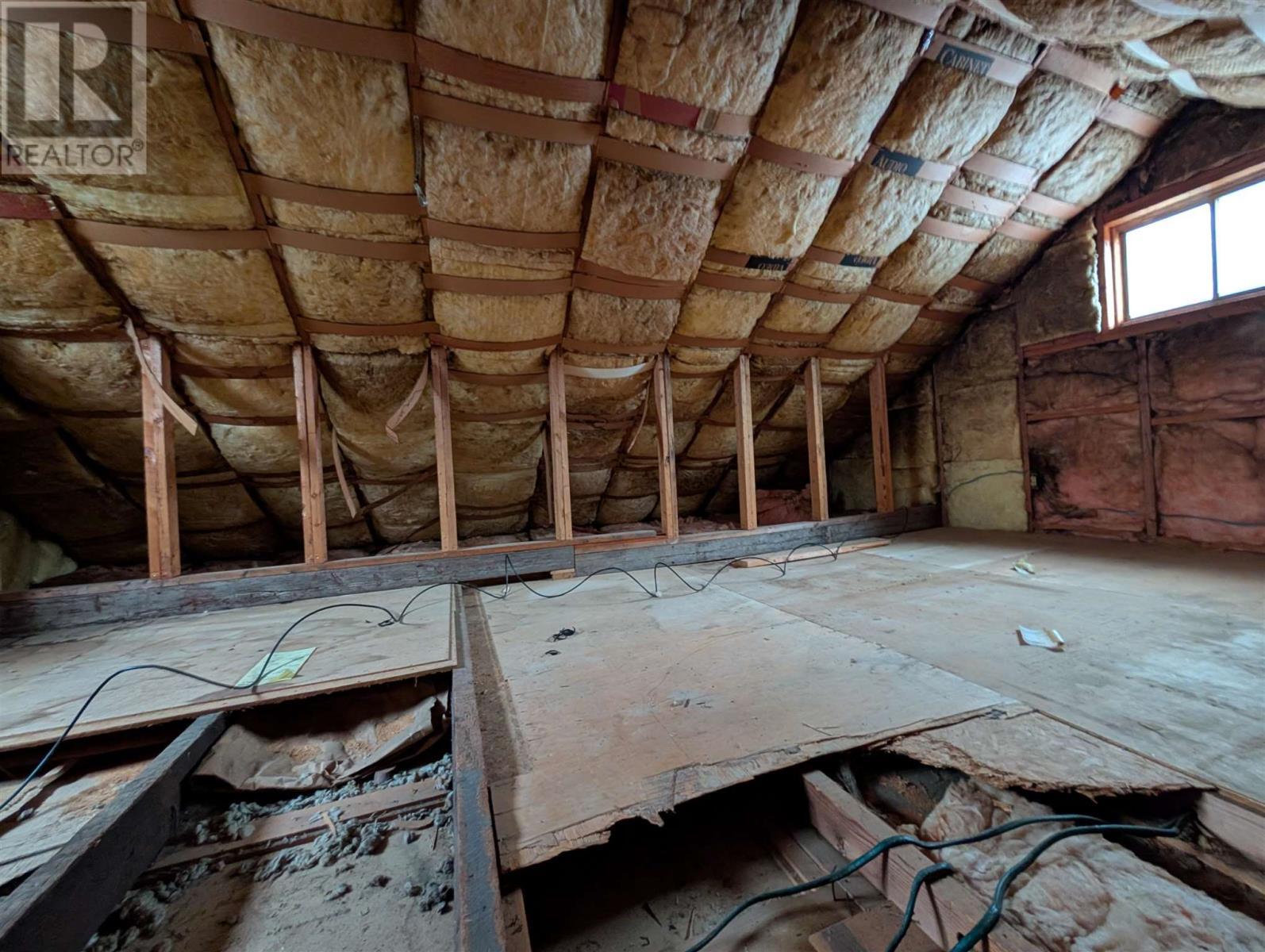 406 Elgin St, White River, ON - Indoor