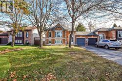 3 Cars Parking Space -