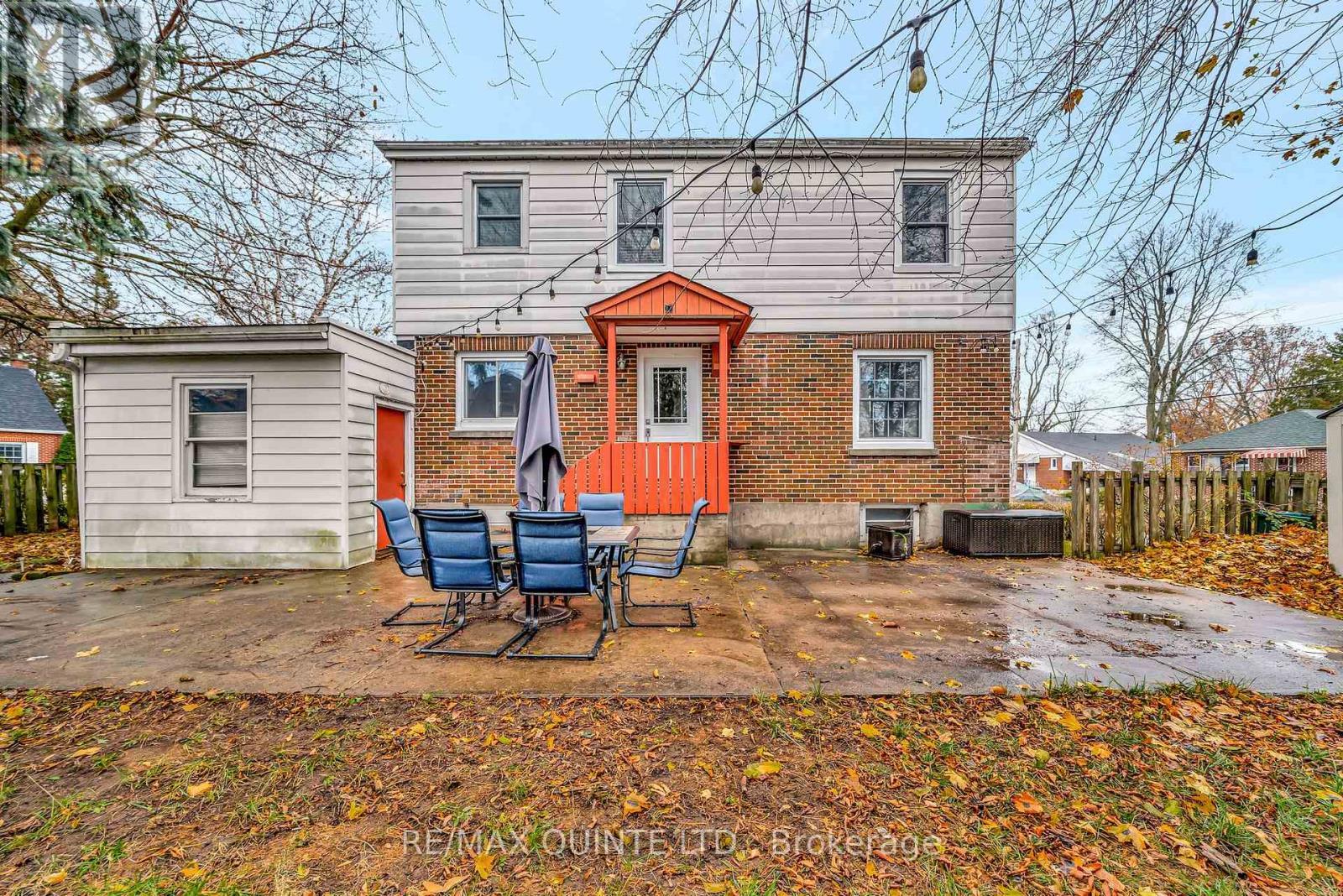 8 Greenlawn Avenue, Belleville (Belleville Ward), ON - Outdoor