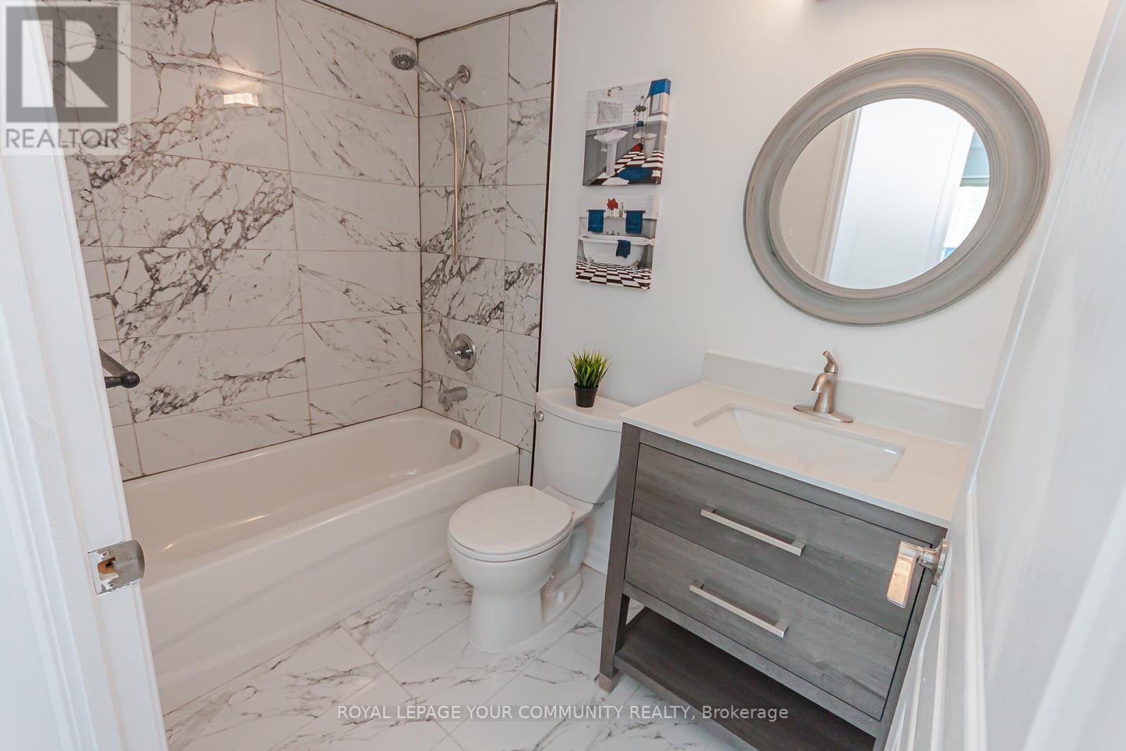1201 - 75 South Town Centre Boulevard, Markham, ON - Indoor Photo Showing Bathroom
