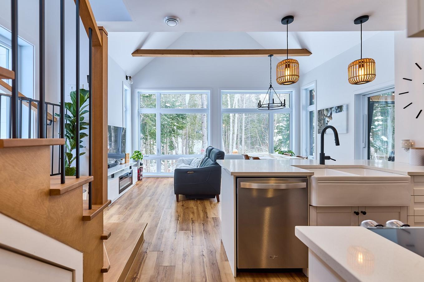 Vue d'ensemble - 425 Ch. Au Cap Blomidon, Saint-Donat, QC - Indoor