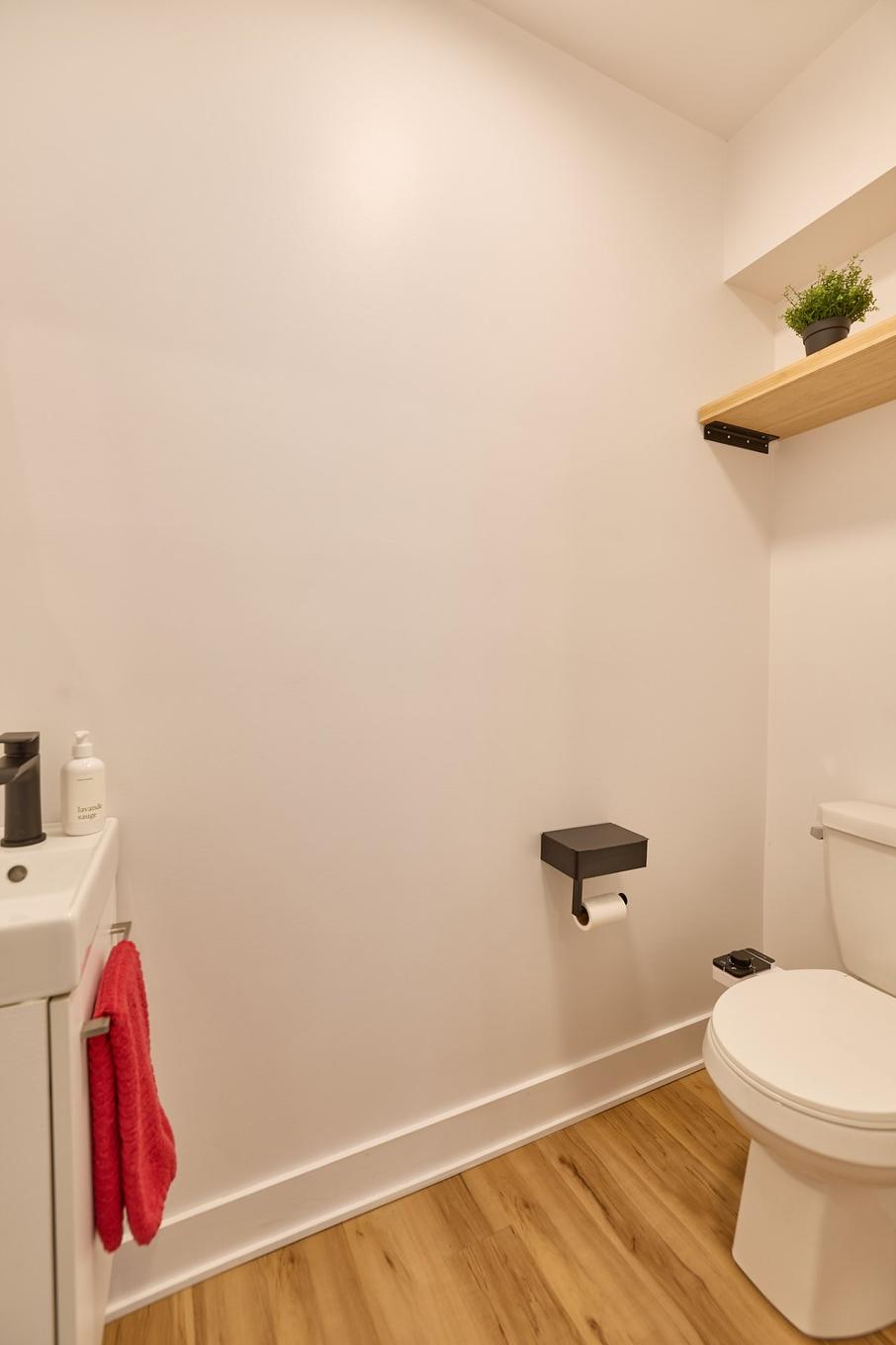 Salle d'eau - 425 Ch. Au Cap Blomidon, Saint-Donat, QC - Indoor Photo Showing Bathroom