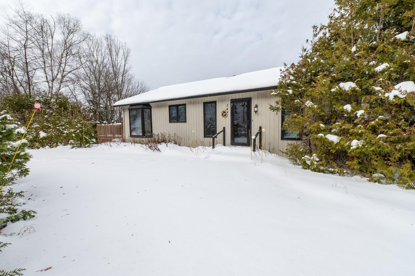 Façade - 3497 Ch. Du Village, Saint-Adolphe-D'Howard, QC - Outdoor