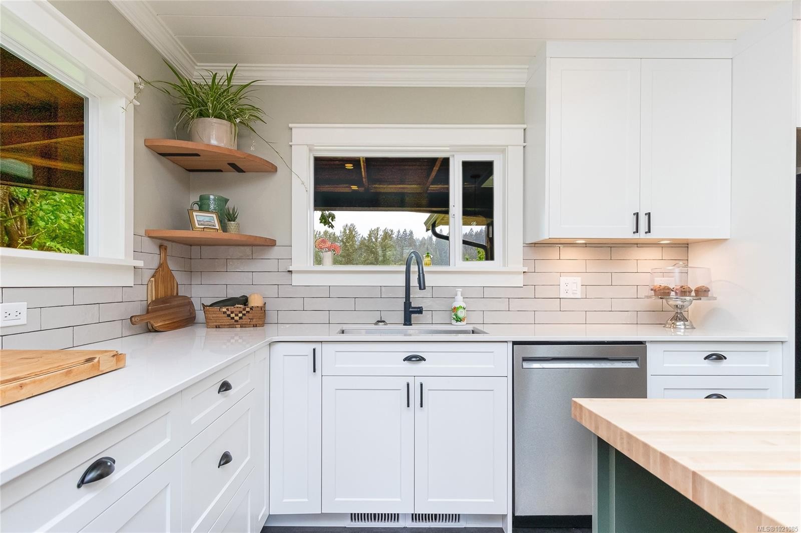 5410 Matson Rd, Ladysmith, BC