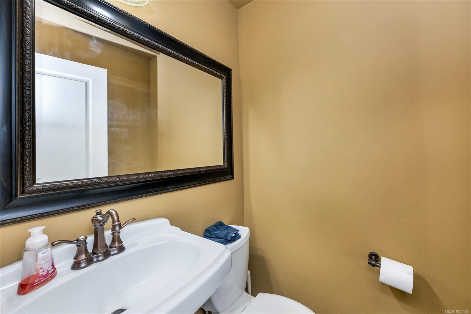 2180 Harrow Gate, Langford, BC