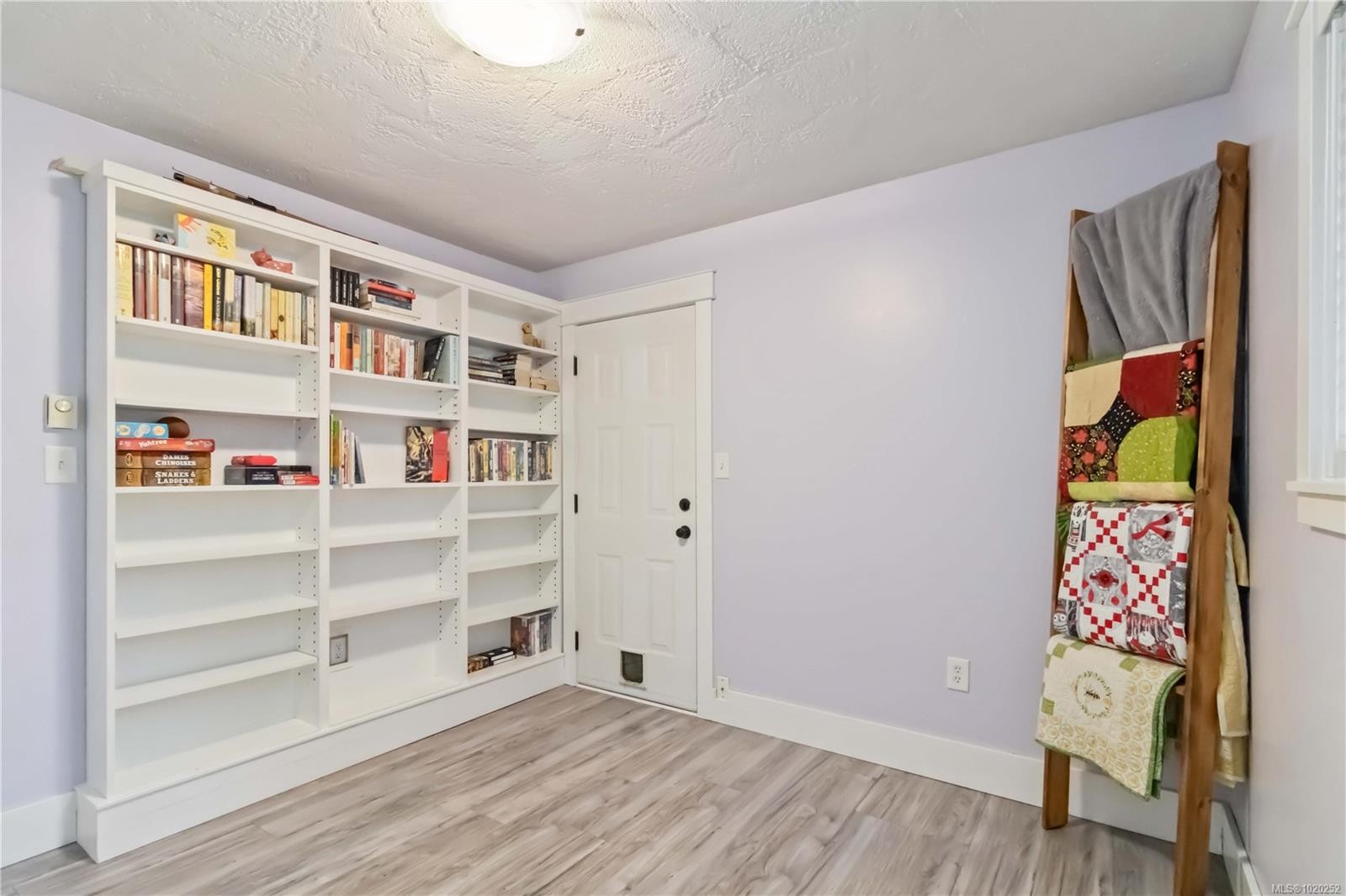 3104 Glen Lake Rd, Langford, BC - Indoor