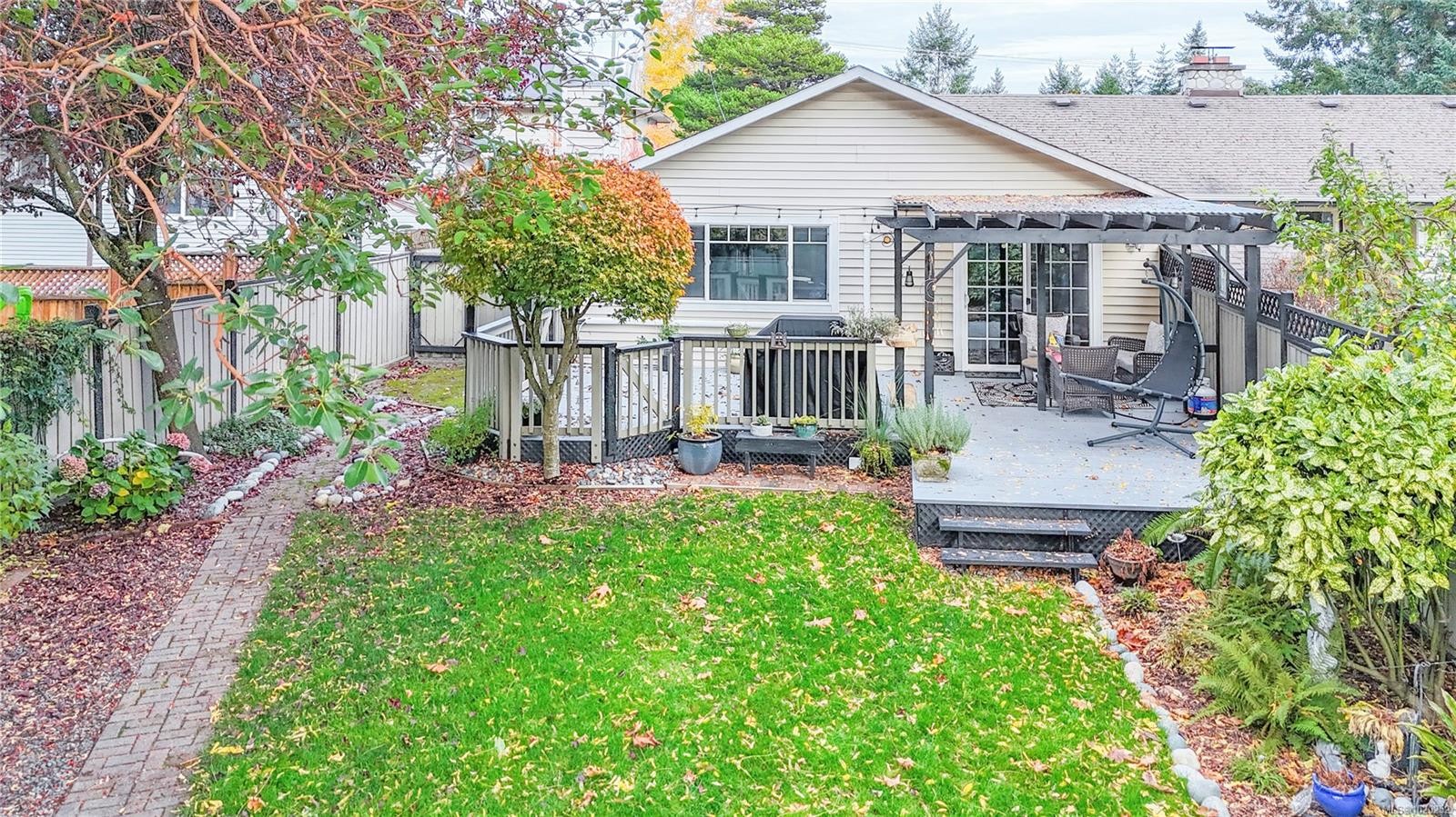 3104 Glen Lake Rd, Langford, BC - Outdoor With Deck Patio Veranda
