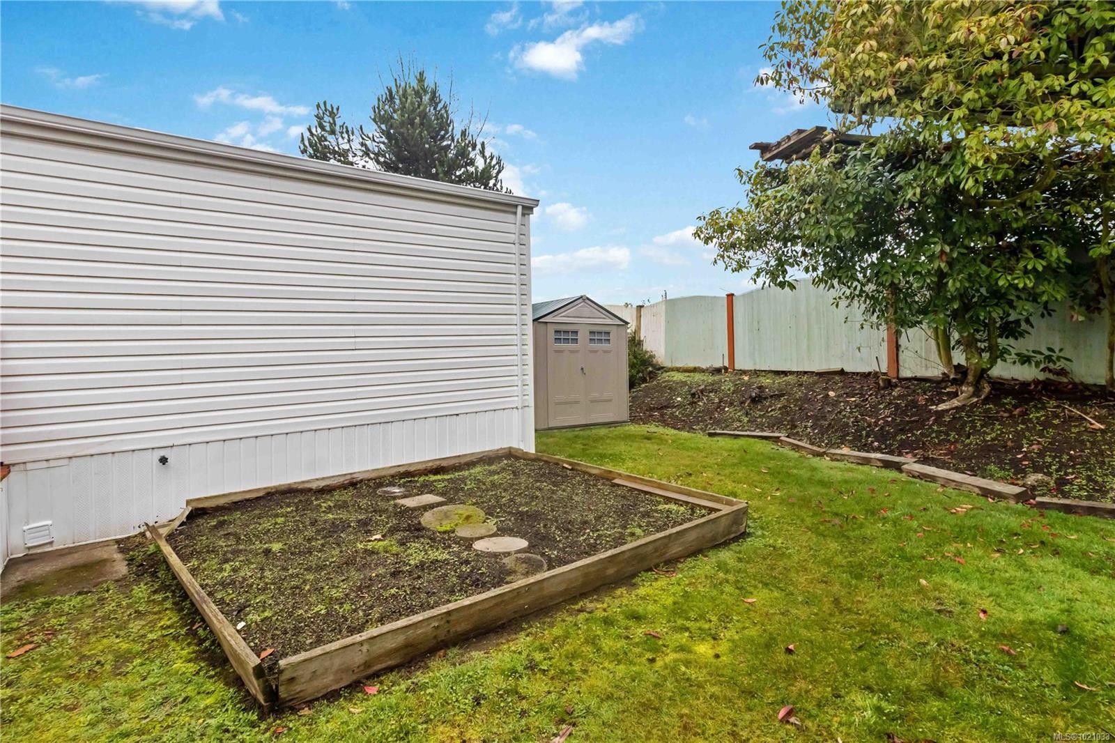 31-7583 Central Saanich Rd, Central Saanich, BC