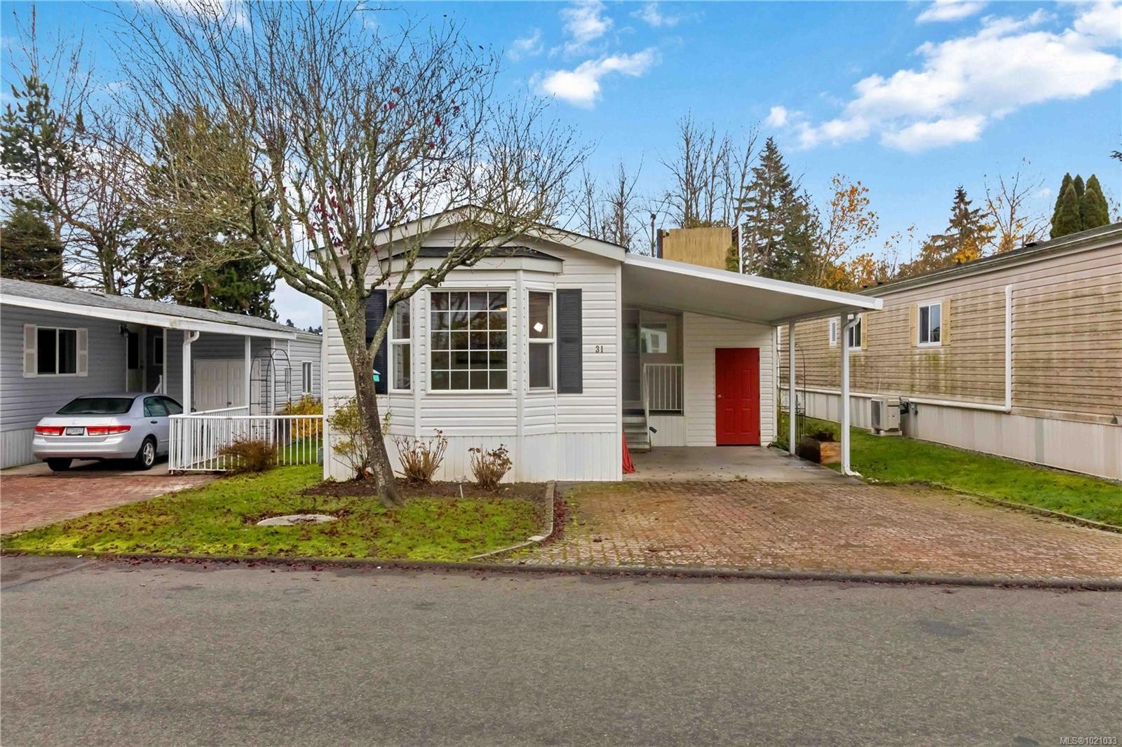 31-7583 Central Saanich Rd, Central Saanich, BC