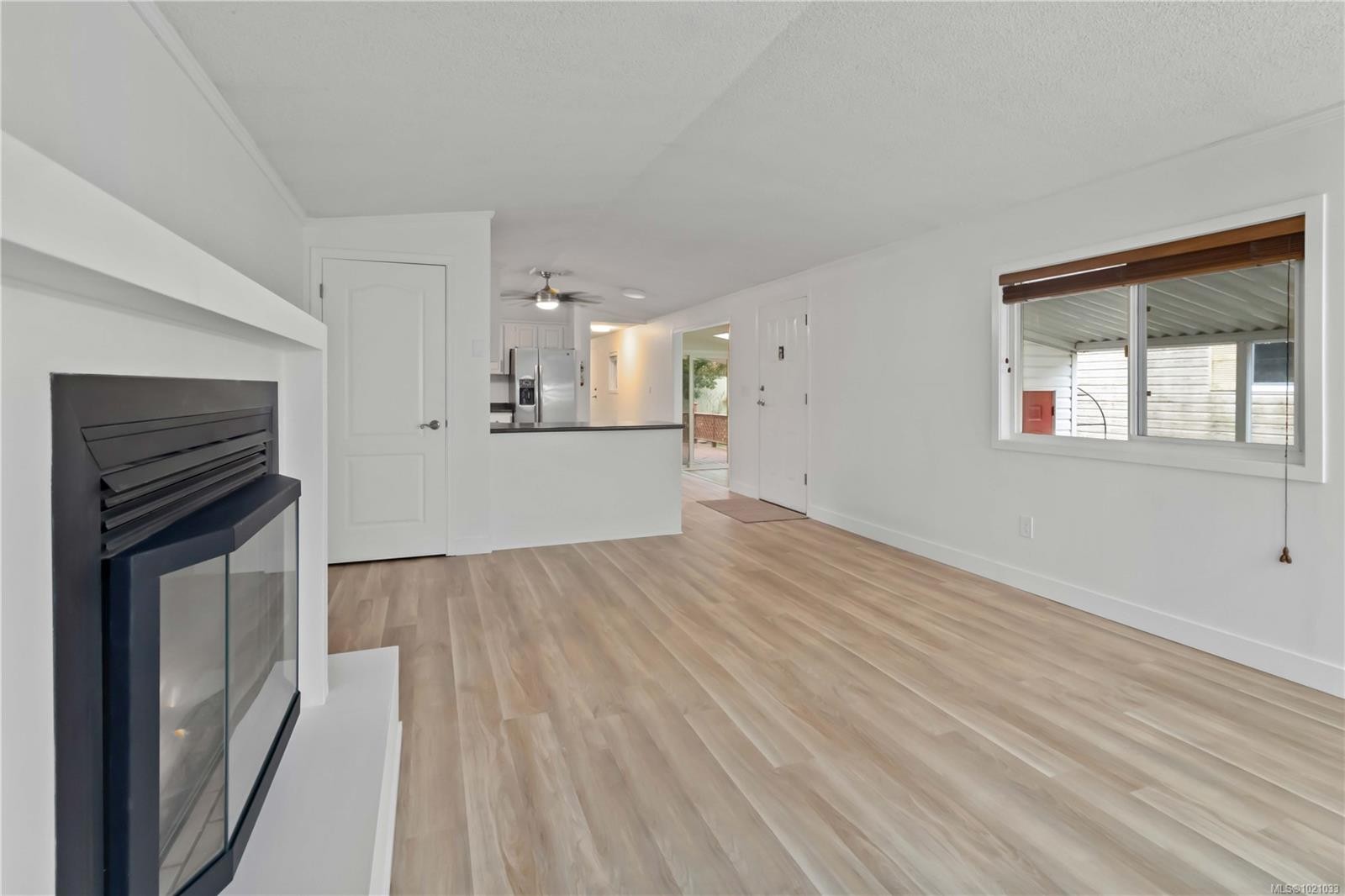 31-7583 Central Saanich Rd, Central Saanich, BC