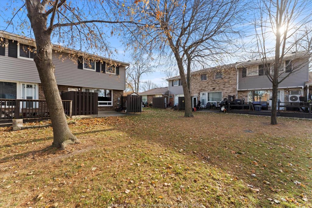 13-2820 Meadowbrook Lane, Windsor, ON