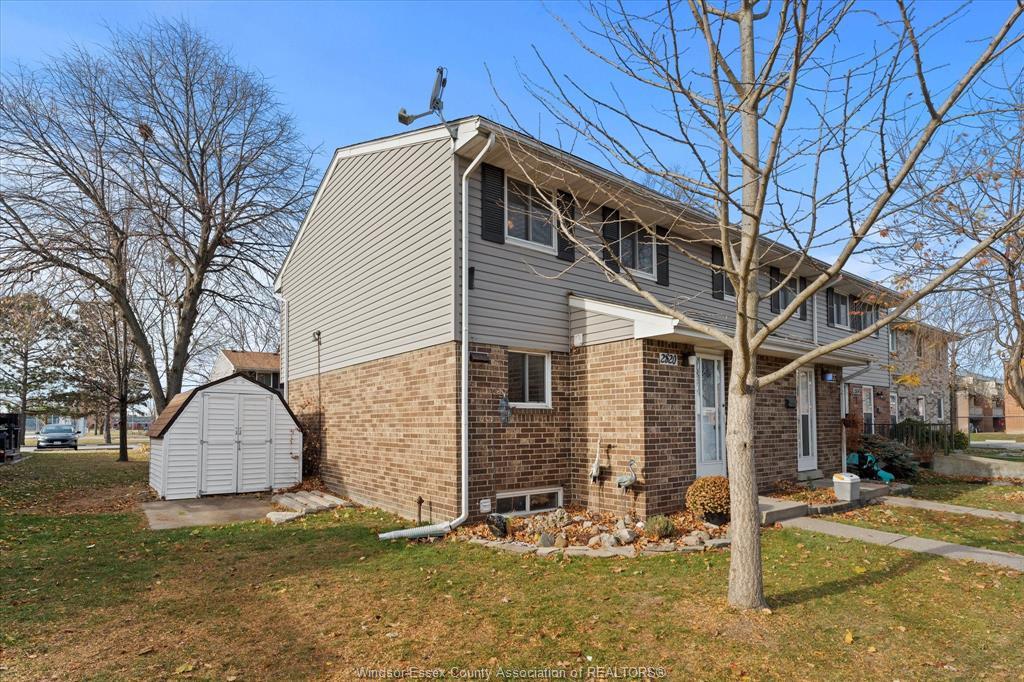 13-2820 Meadowbrook Lane, Windsor, ON