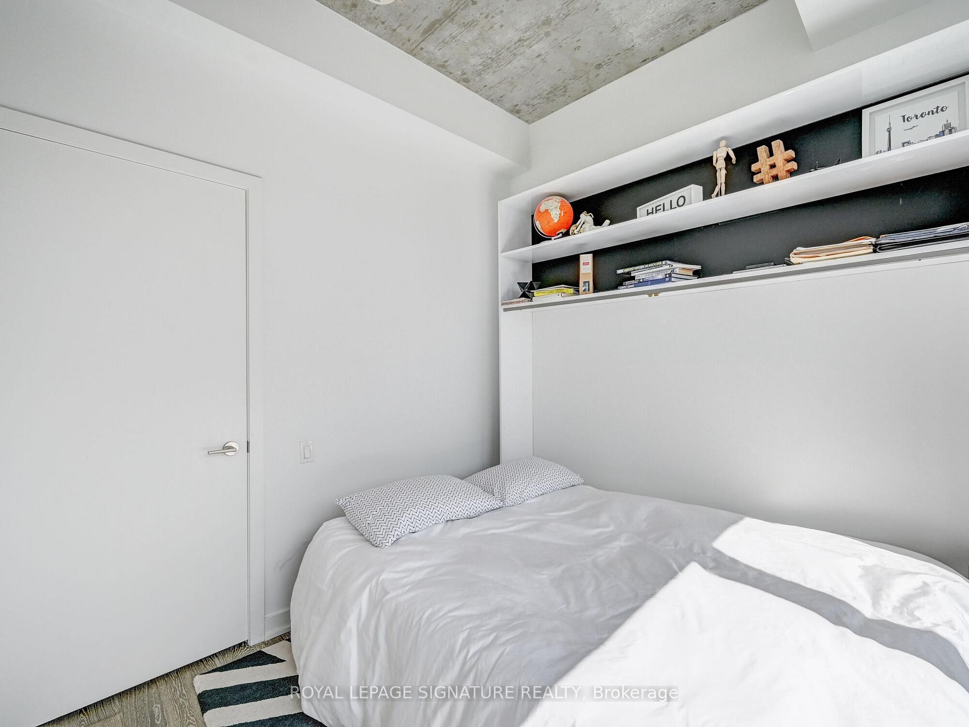 Ph18-39 Brant Street, Toronto, ON - Indoor Photo Showing Bedroom