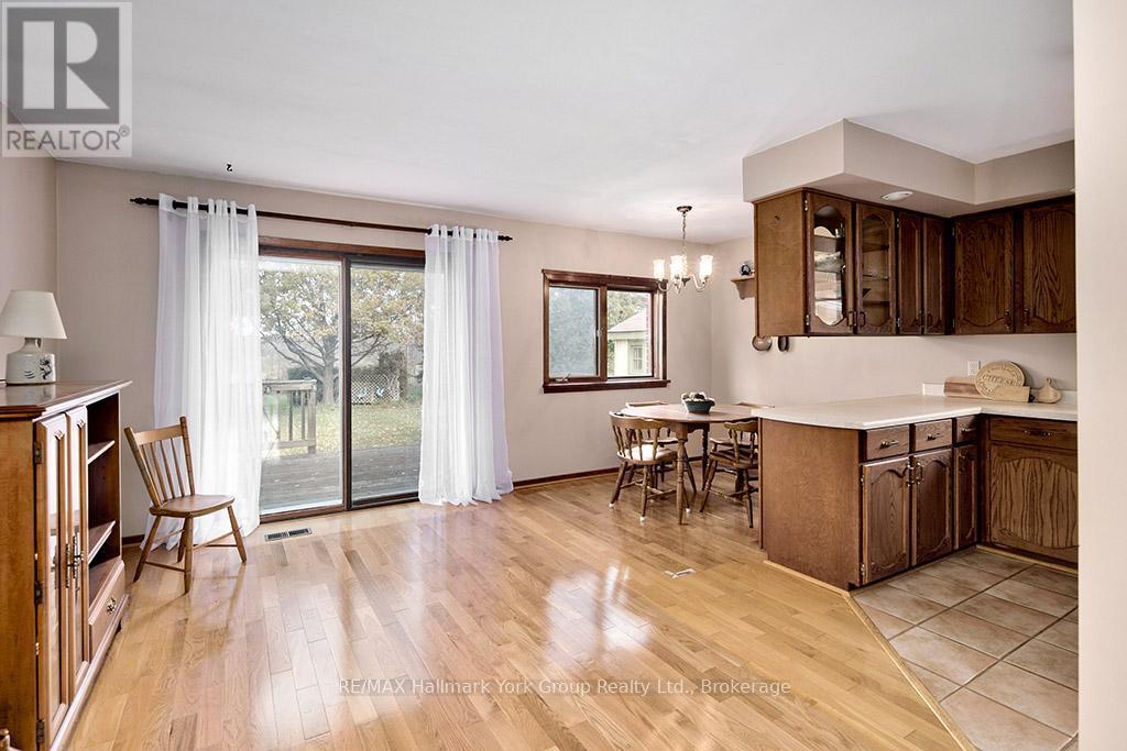 448 Nelson Street W, Meaford, ON - Indoor