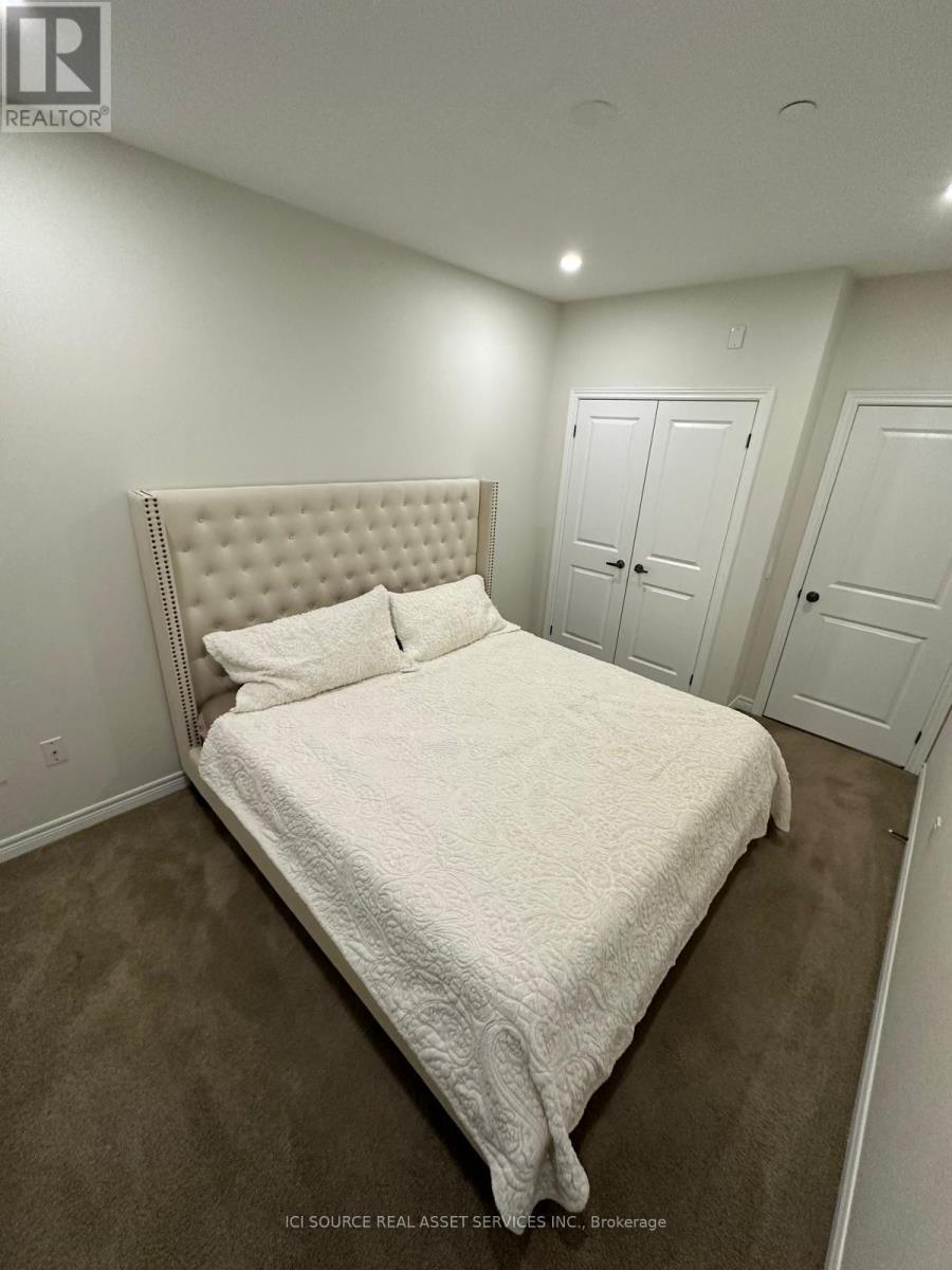 112 - 7325 Markham Road, Markham, ON - Indoor Photo Showing Bedroom