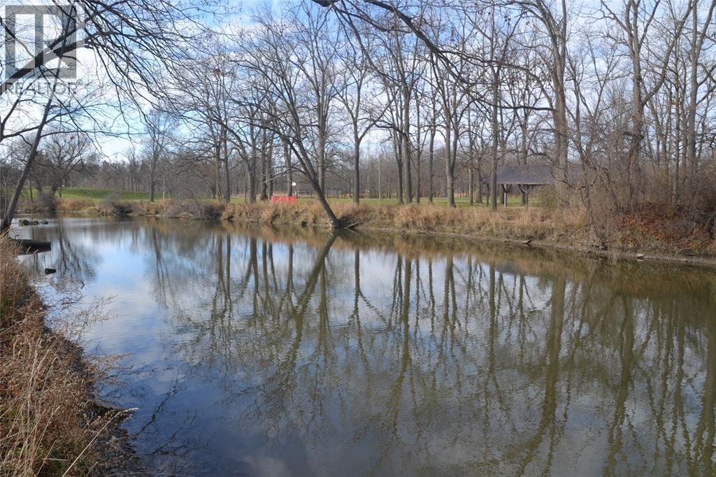 4310 Petrolia Line, Petrolia, ON - Outdoor With View