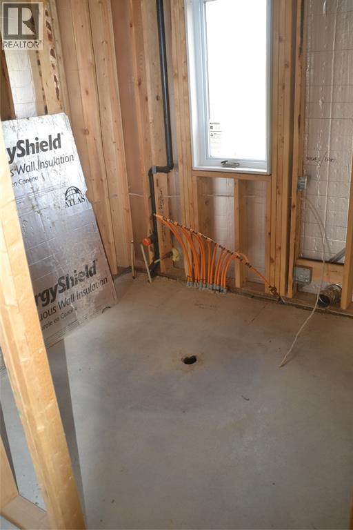 4310 Petrolia Line, Petrolia, ON - Indoor