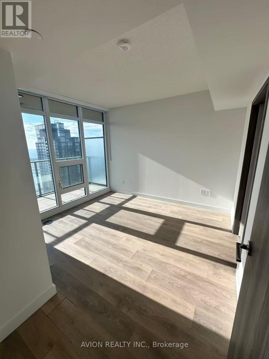 4710 - 3 Concord Cityplace Way, Toronto, ON - Indoor Photo Showing Other Room