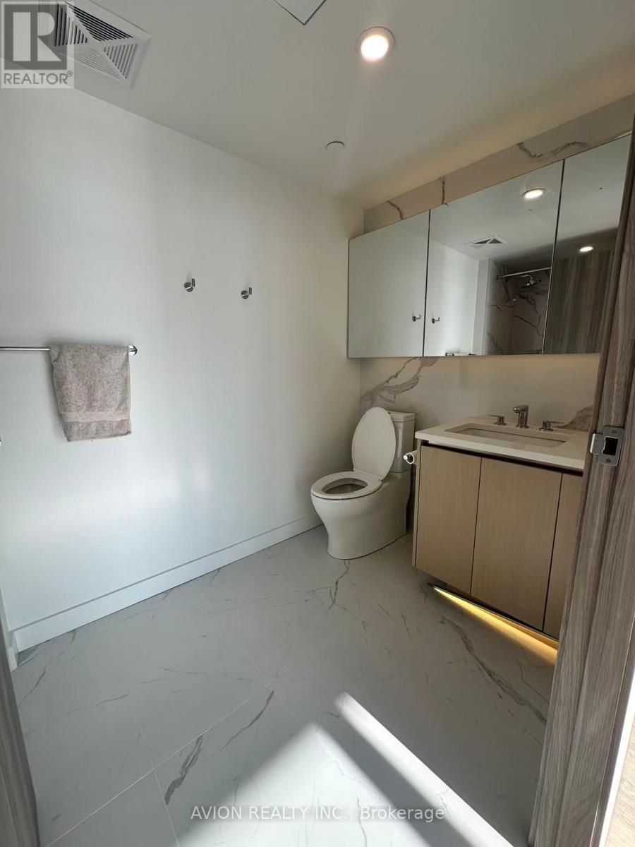 4710 - 3 Concord Cityplace Way, Toronto, ON - Indoor Photo Showing Other Room