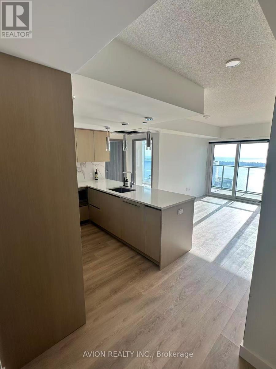 4710 - 3 Concord Cityplace Way, Toronto, ON - Indoor Photo Showing Other Room