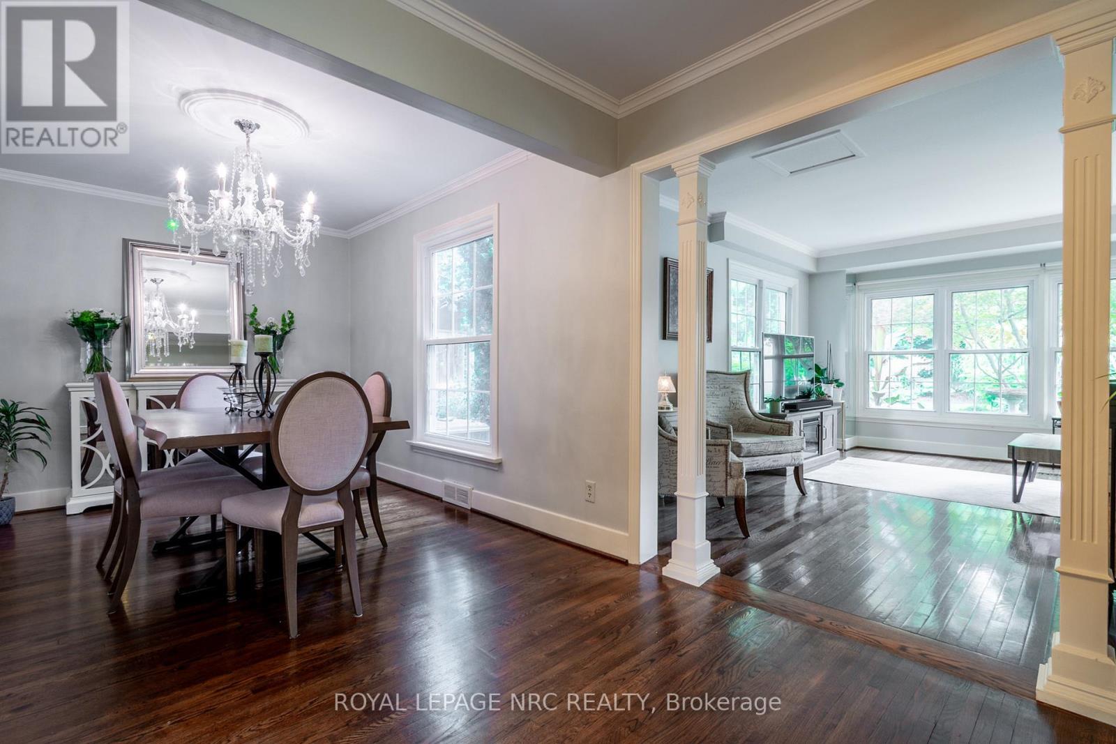 67 Hillcrest Avenue, St. Catharines (Old Glenridge), ON - Indoor Photo Showing Dining Room