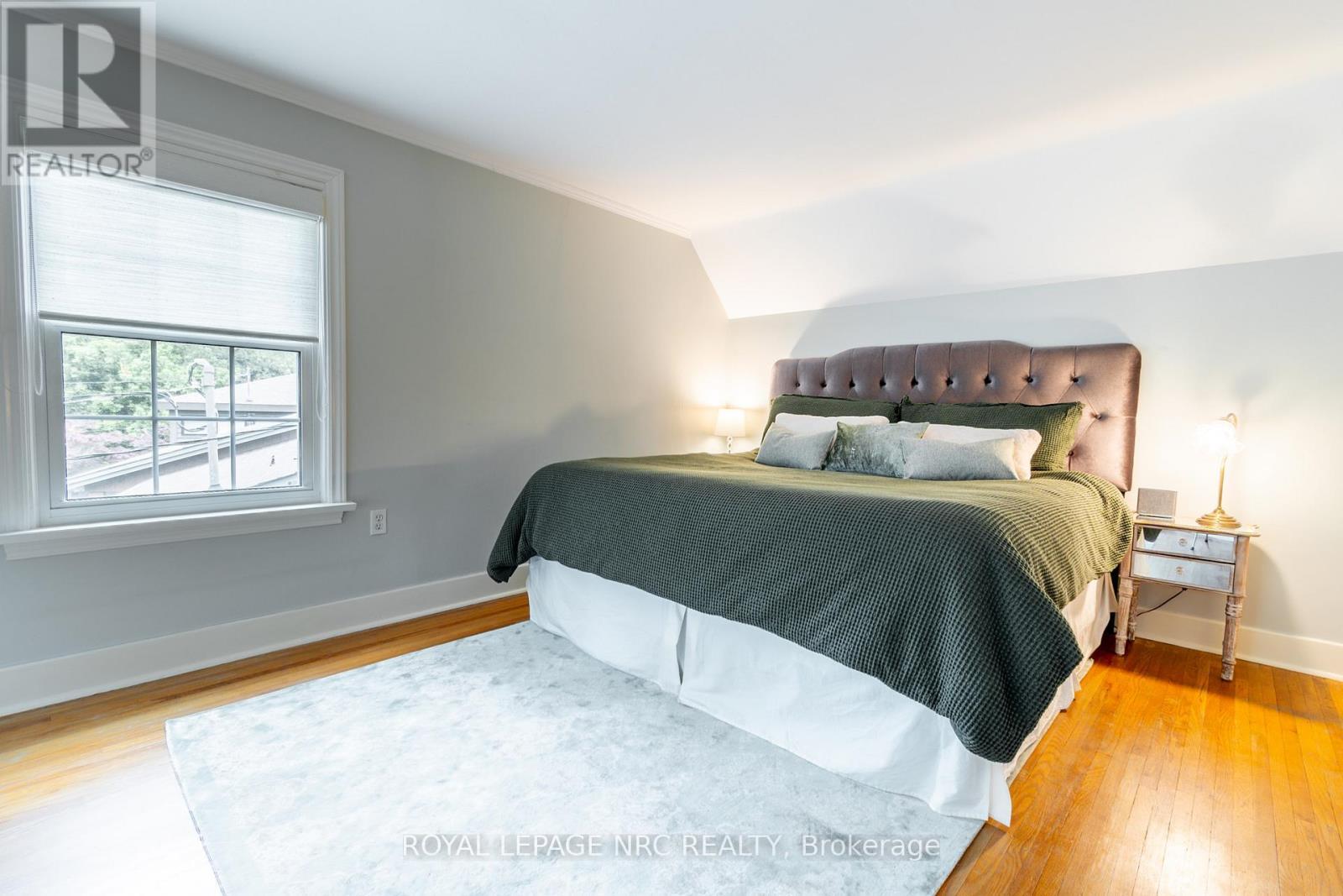 67 Hillcrest Avenue, St. Catharines (Old Glenridge), ON - Indoor Photo Showing Bedroom